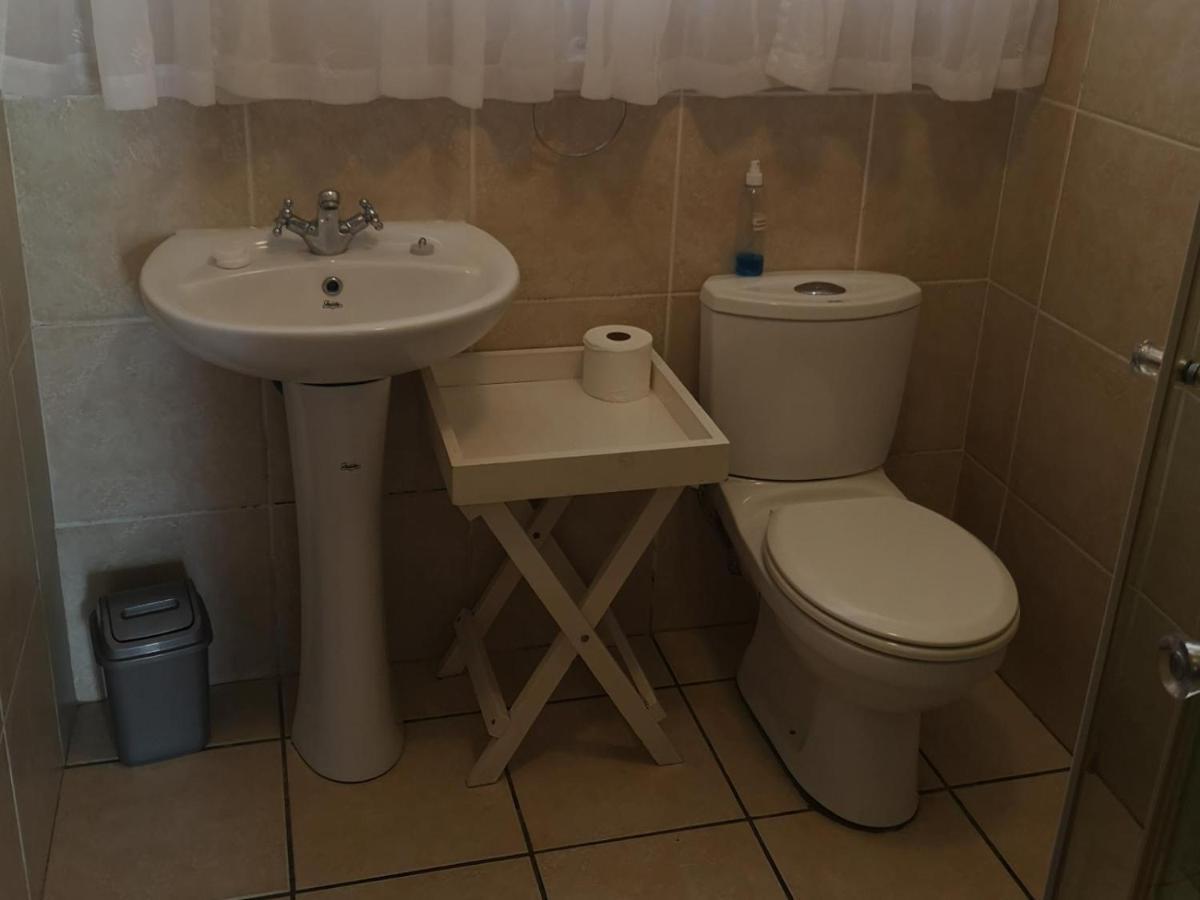 Smithland Guest Apartments Cape Town Bellville Extérieur photo
