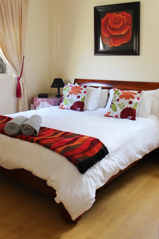 Smithland Guest Apartments Cape Town Bellville Extérieur photo