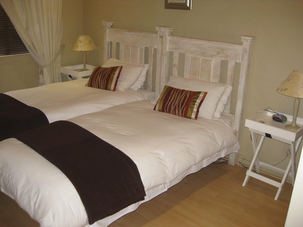 Smithland Guest Apartments Cape Town Bellville Chambre photo