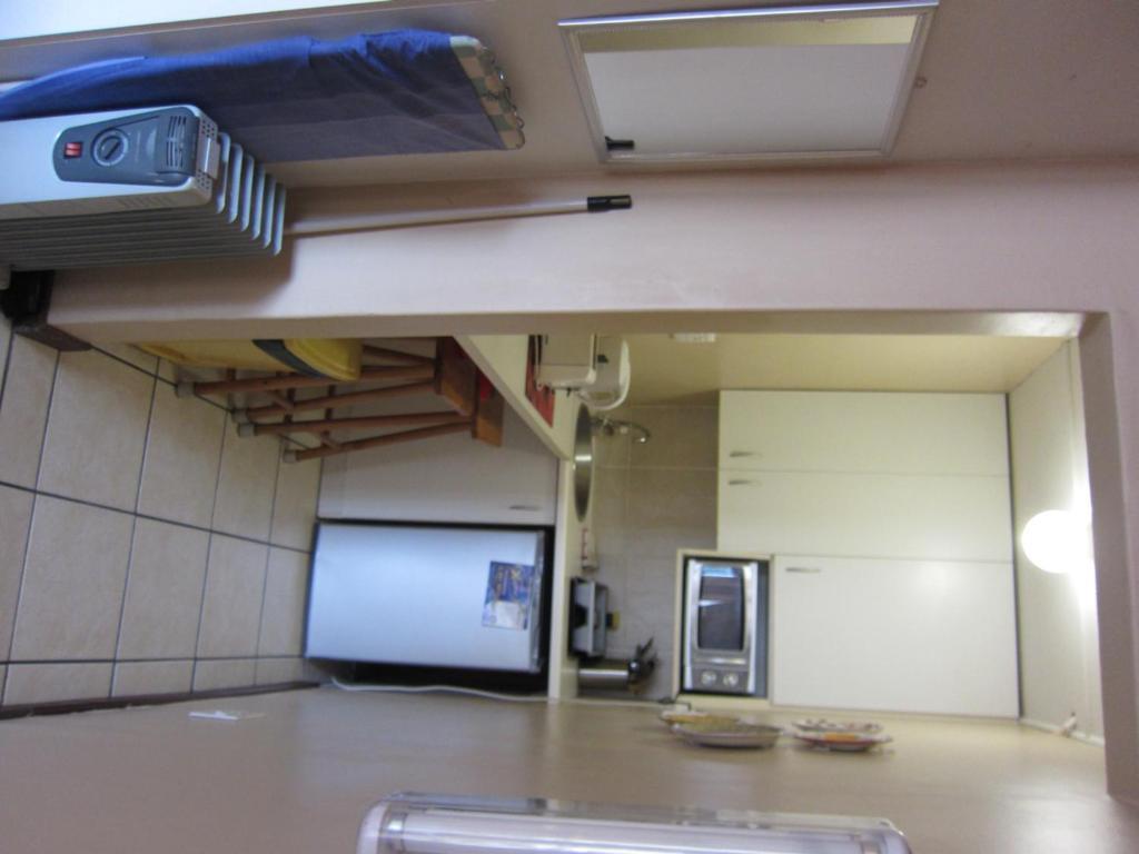 Smithland Guest Apartments Cape Town Bellville Chambre photo