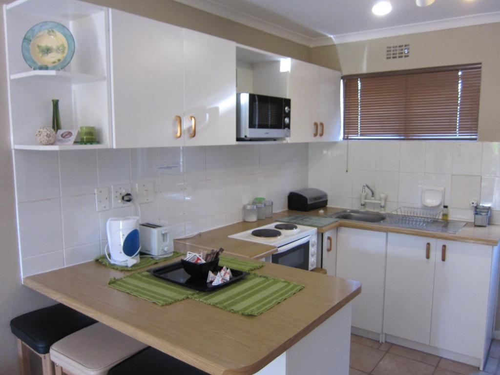 Smithland Guest Apartments Cape Town Bellville Chambre photo