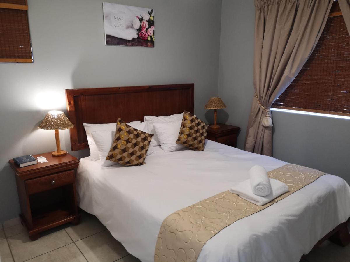 Smithland Guest Apartments Cape Town Bellville Extérieur photo